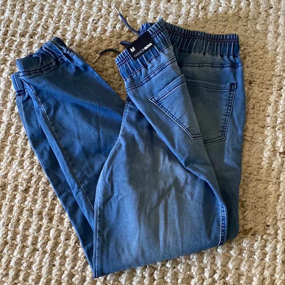 Fashion Nova joggers - Picture 2 of 2